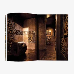 Arnaldo Pomodoro' S Labyrinth