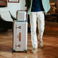 Fpm Milano Bank Trunk On Wheels