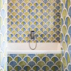 Issimo Fish Scale Gio Tiles