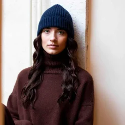 Issimo Pure Cashmere Fisherman'S Rib Hat - Navy Blue