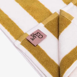 Issimo X Rivolta Carmignani Pellicano Hotels Beach Towel